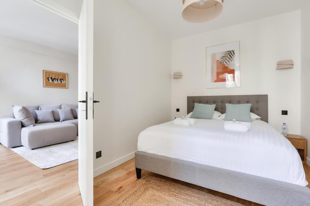 L'Elegance A La Parisienne Apartment ภายนอก รูปภาพ