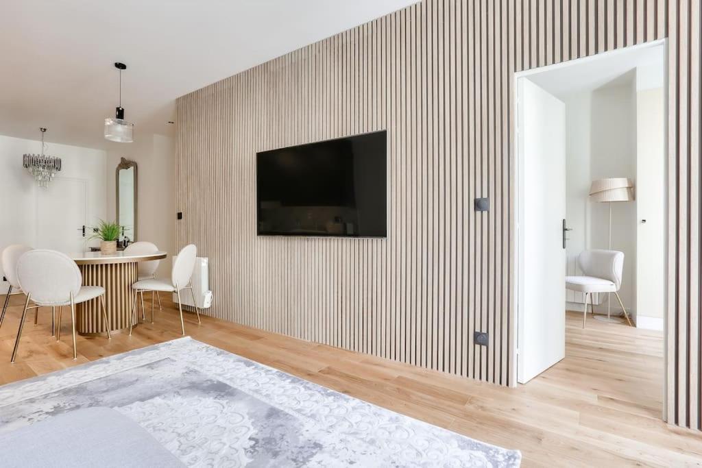 L'Elegance A La Parisienne Apartment ภายนอก รูปภาพ